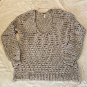 Free People Pale Pink Wool‎ Blend Loose Knit Chunky Pullover Sweater Medium